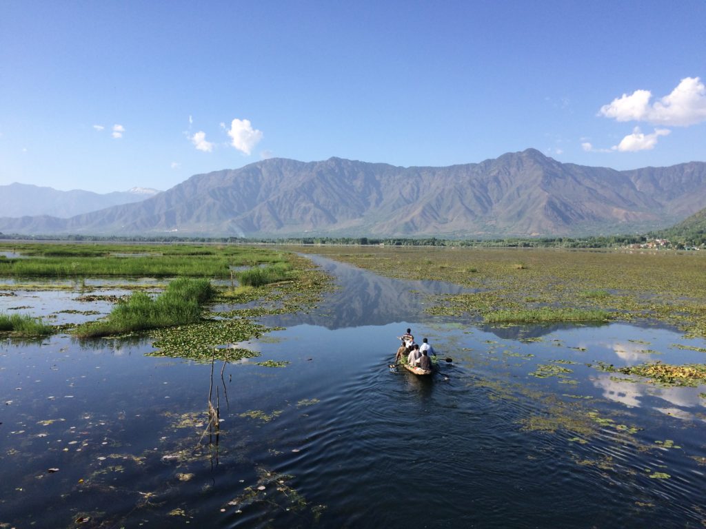 Kashmir at destination srinagar show the beauty of dal lake