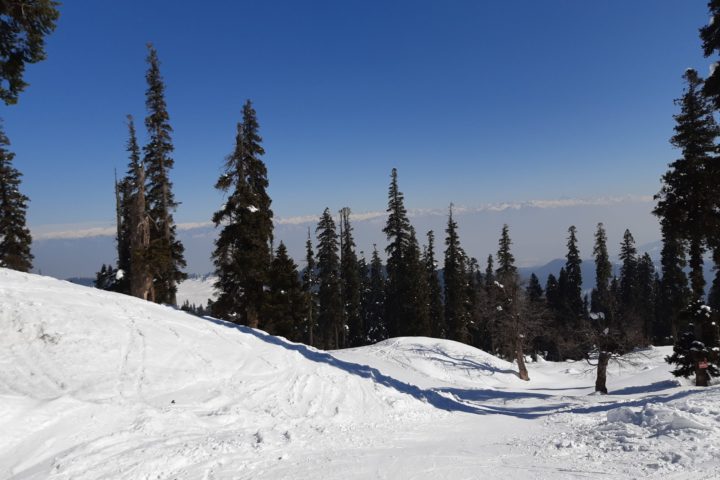 Gulmarg Kashmir snow view