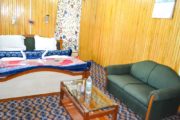 Kashmir budget trip - pine view resort hotel Gulmarg room