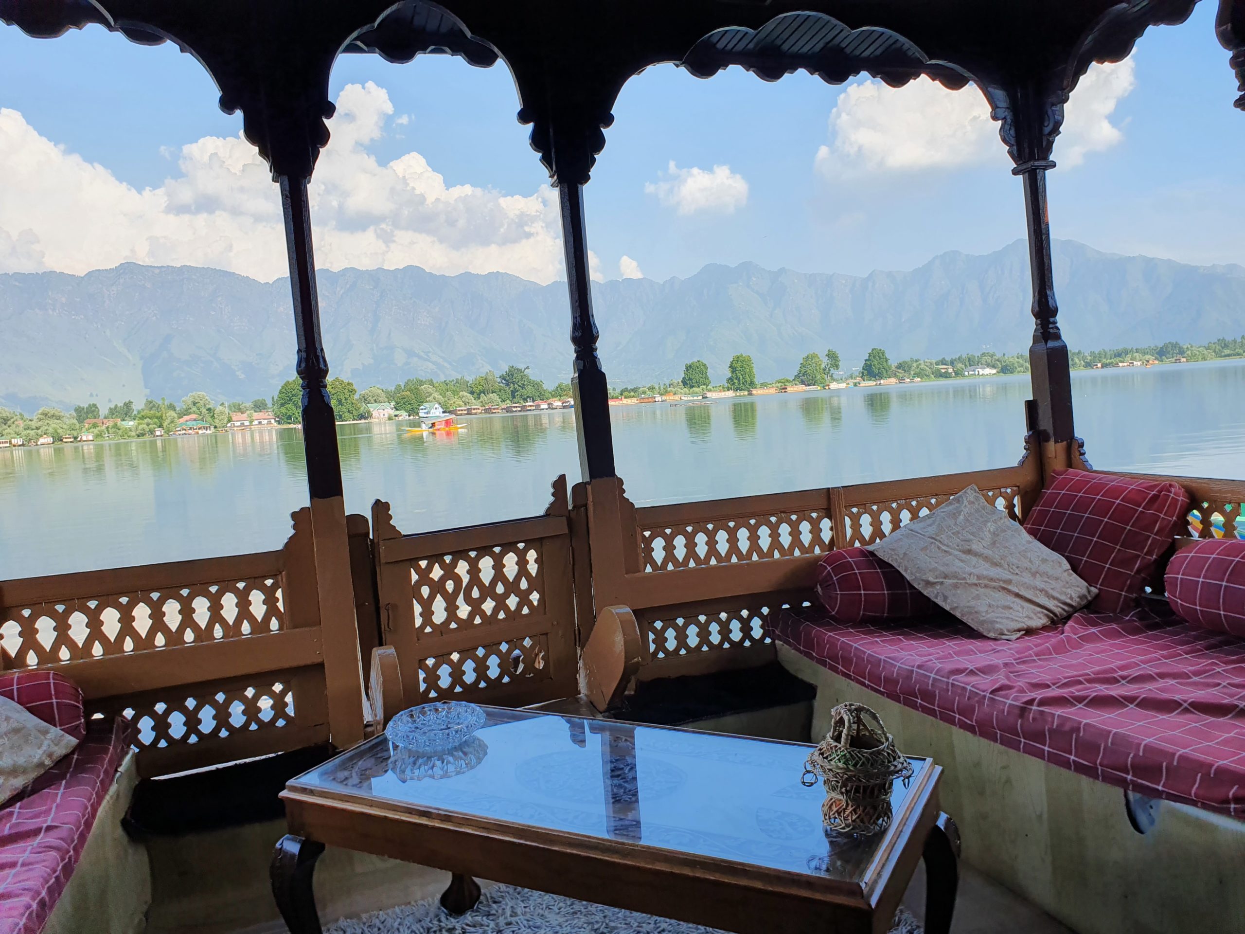 Kashmir – Honeymoon Package – Comfort